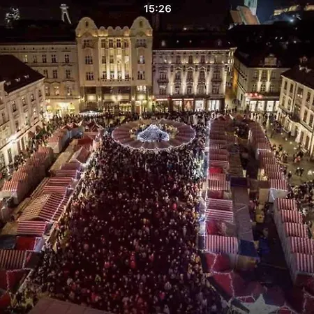 City Center With The Large Terrasse *